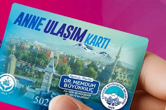 Kayseri'de Yeni Anneler İçin Ücretsiz Ulaşım Desteği Devam Ediyor