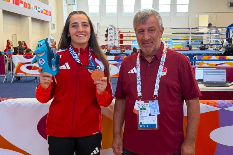 Milli Boksör Ece Asude Ediz, Akdeniz Oyunları'nda Bronz Madalya Kazandı