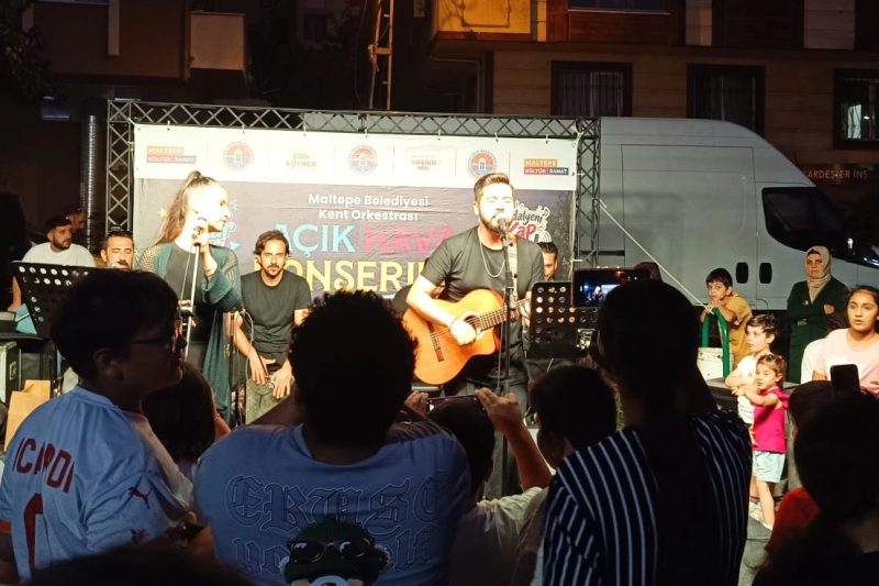 Maltepe'de Açık Hava Konserleri Yaz Akşamlarına Renk Katıyor