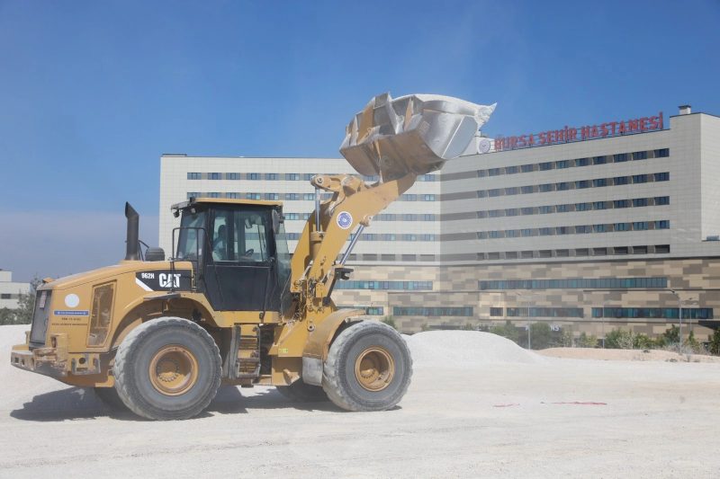 Bursa Şehir Hastanesi'nde Otopark ve Yol Yenileme Çalışmaları Tamamlanıyor