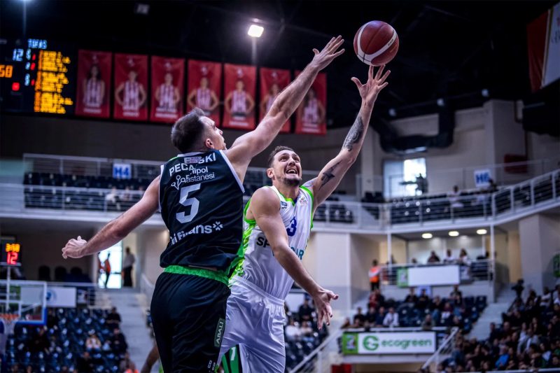 TOFAŞ, Körfez Basketbol Deplasmanında İlk Deplasman Galibiyetini Hedefliyor