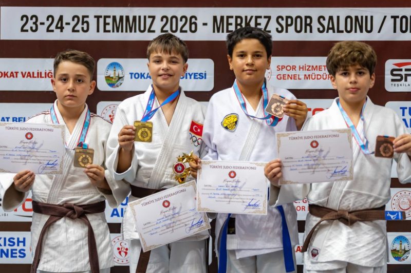Kağıtspor'dan Bir Haftada Çok Sayıda Branşta Ulusal Başarı
