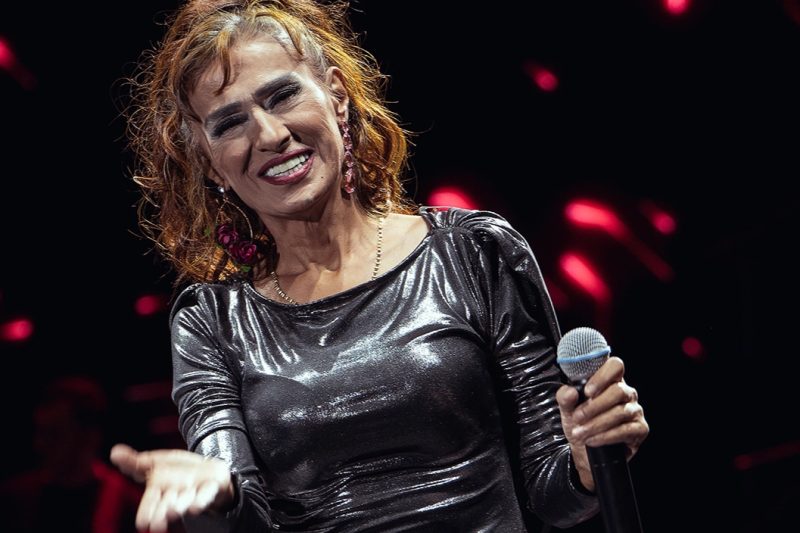 Yıldız Tilbe İle Açılan Ataköy Marina Sahnesi Müzikseverlerle Buluştu
