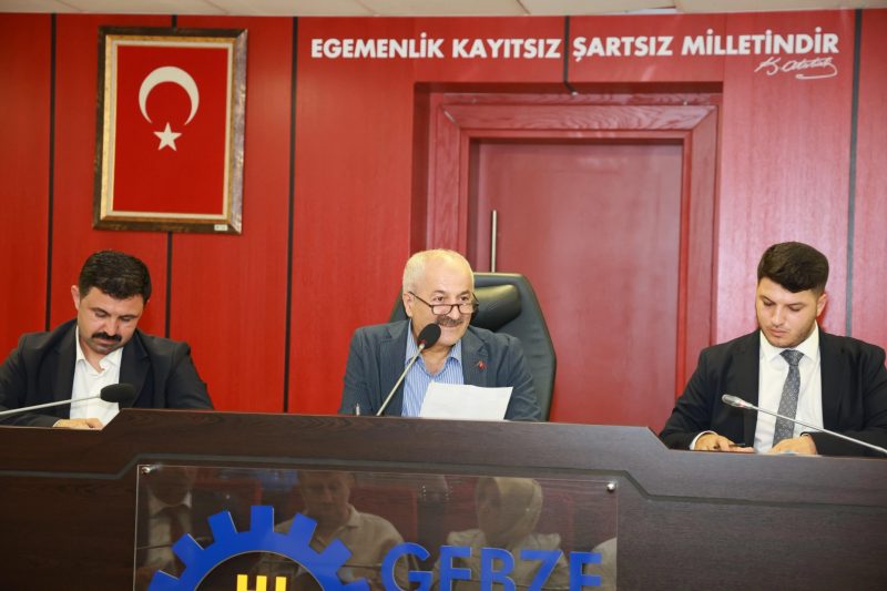 Gebze Belediyesi'nden Üniversite Öğrencilerine 12 Bin TL Eğitim Desteği