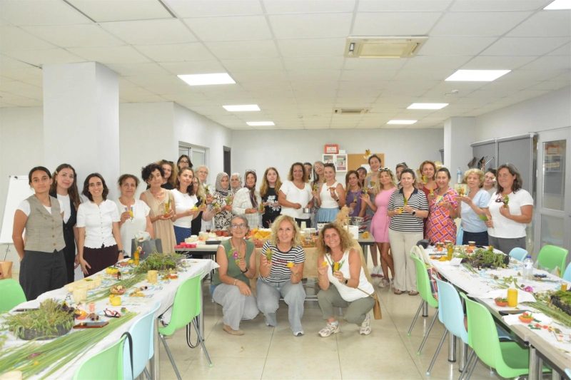 Balıkesir'de Balmumu Mum Atölyesi'ne Yoğun Talep