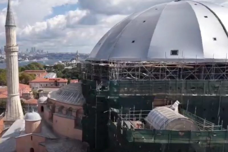 Ayasofya'da Restorasyon Çalışmaları Yeni Bir Aşama ile Devam Ediyor