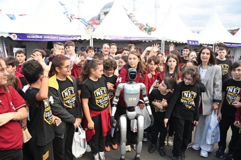 BilimFest Trabzon, 150 Stant ve Çeşitli Etkinliklerle Bilim Meraklılarını Ağırlıyor