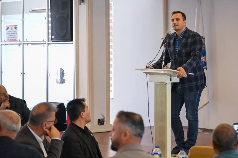 Bornova Belediye Başkanı Eşki, 3. Sanayi Sitesi Esnafıyla Buluştu