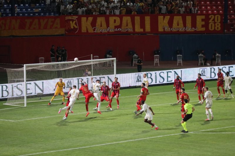 Mardin 1969 Spor, Kayserispor'a Evinde 1-0 Yenildi, Taraftarlar İstifa Sordu