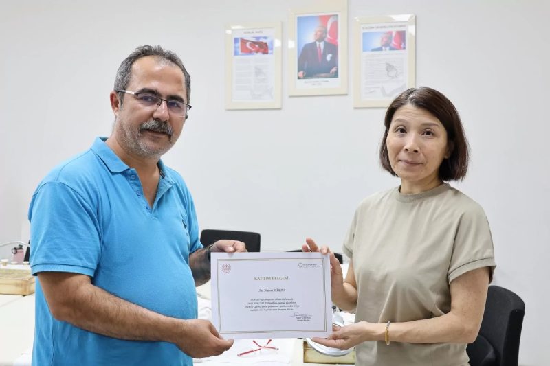 Bursa Yaşayan Müze'ye Japon Ziyaretçi: Türk İşi Nakış Atölyesi Yoğun İlgi Gördü