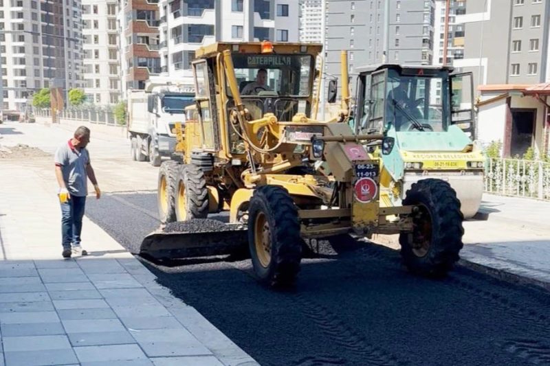 Keçiören'de Eş Zamanlı Ulaşım ve Çevre Düzenleme Çalışmaları Devam Ediyor