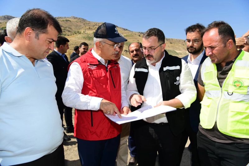 Malatya'da Gençlik Merkezleri Yatırımları Hız Kesmiyor: Çamurlu'da Yeni Tesis İnşaatı Devam Ediyor