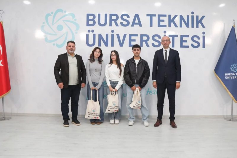 BTÜ'de Lise Öğrencilerine Yönelik "Üniversiteni Yaşa" Projesi Yeniden Başladı