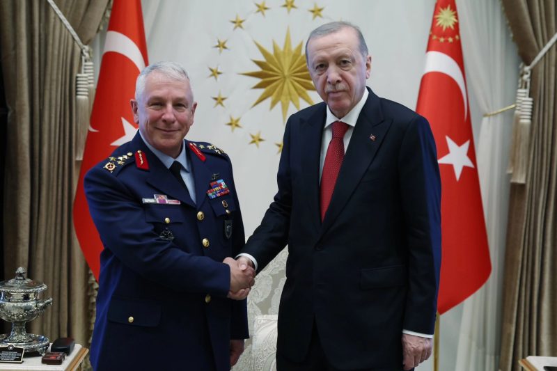 Hava Kuvvetleri Komutanı Orgeneral Kadıoğlu'ndan Cumhurbaşkanı Erdoğan'a Veda