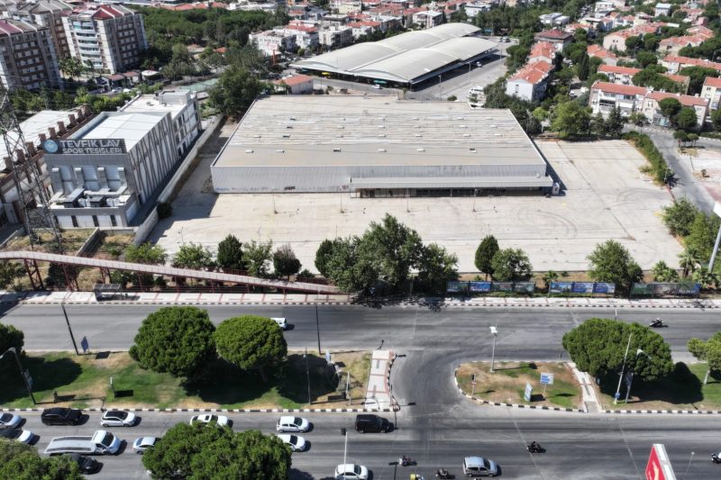 Manisa'da Ferdi Zeyrek Kültür Merkezi, Ticaret ve Konut Projesi İçin İhale Tarihi Belli Oldu