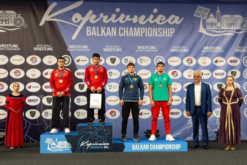 Yıldırım Belediyesporlu Güreşçiler Balkan Şampiyonası'nda Madalyaları Topladı