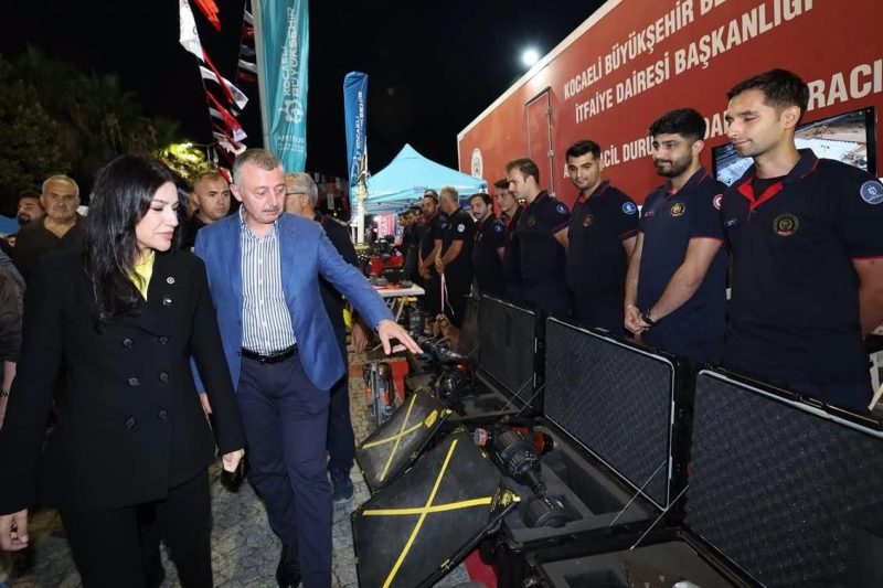 Kocaeli'de 17 Ağustos Depremi Anıldı: Yapı Stoku ve Afetlere Hazırlık Masaya Yatırıldı