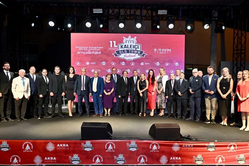 11. Uluslararası Kaleiçi Old Town Festivali Başladı: 15 Ülkeden Temsilciler Antalya'da Buluştu