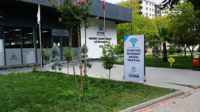 Adıyaman'da 8 Noktada Ücretsiz Wi-Fi Hizmeti Vatandaşların Kullanımına Sunuldu