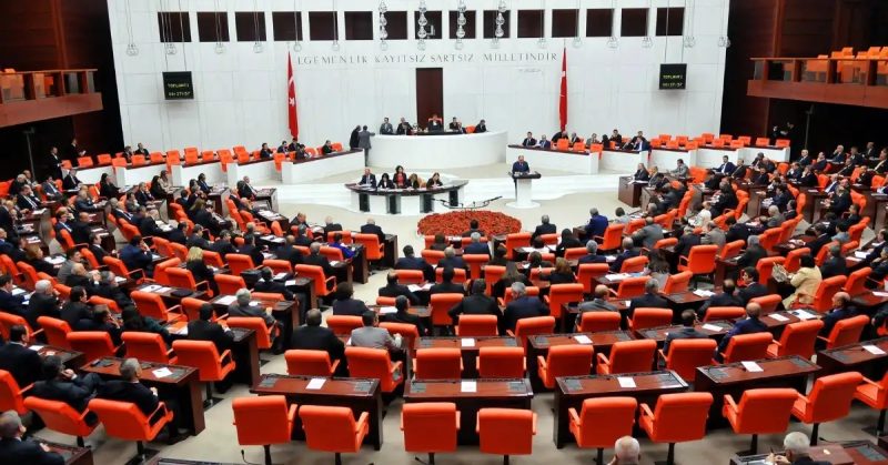 Terörle Mücadele Yasası Meclis'ten Oyçokluğuyla Geçti