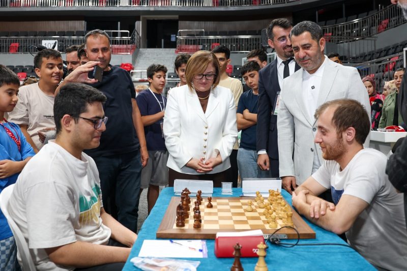 Gaziantep'te Uluslararası Satranç Turnuvası Başladı: 23 Ülkeden 700 Sporcu Katılıyor