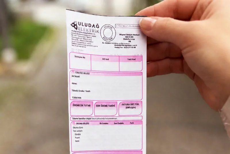 Uludağ Elektrik, Meme Kanseri Farkındalığı İçin Faturaları Pembe Yapıyor