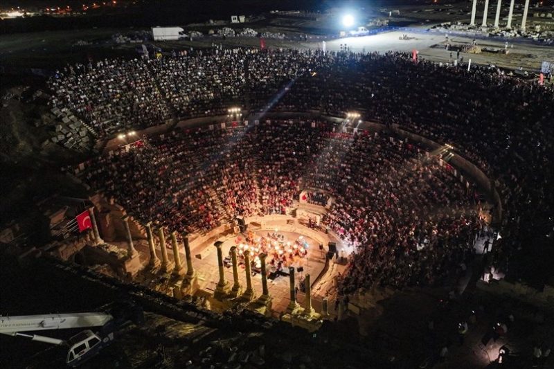 Beethoven'ın Ölümsüz 9. Senfonisi Tarihi Laodikeia Antik Kenti'nde Sahnelenecek