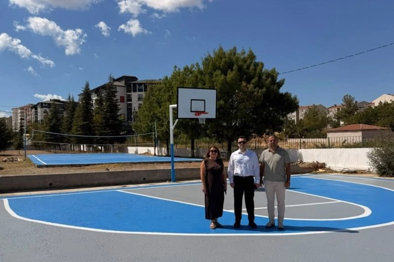 Keşan Meslek Lisesi Gençlere Yeni Basketbol ve Voleybol Sahaları Kazandırdı
