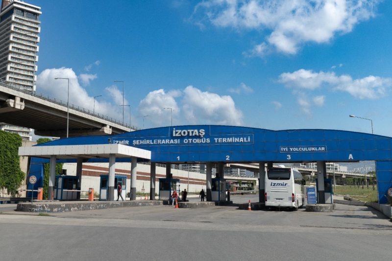 İzmir Otogarı'nın Yeni İşletme Modeli ve Ulaşım Ücret Tarifeleri Belirlendi
