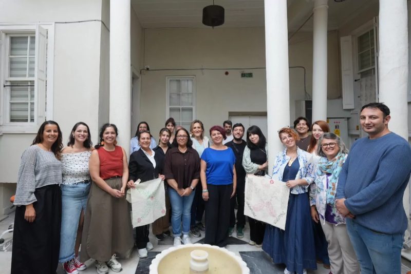 Kadınların Eliyle Basmane'nin Basma Geleneği Yeniden Canlanıyor