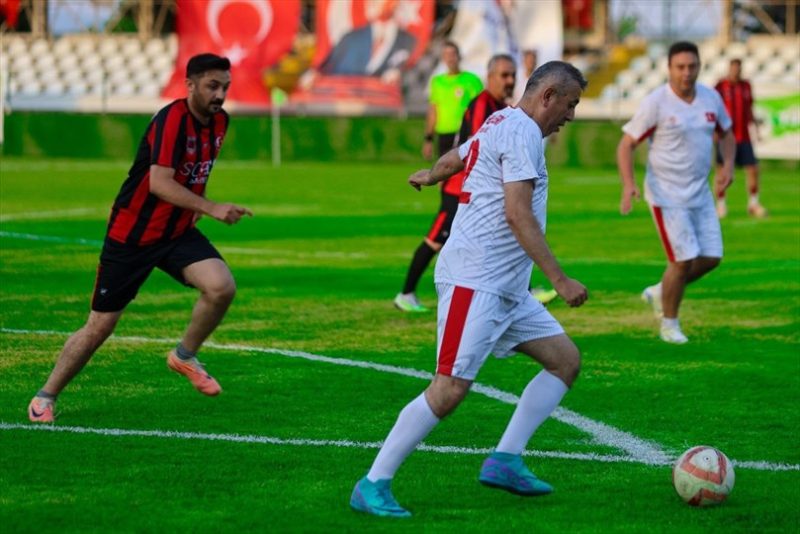 Denizli Büyükşehir Belediyesi Futbol Turnuvası'nda Şampiyon Sosyal Hizmetler Oldu