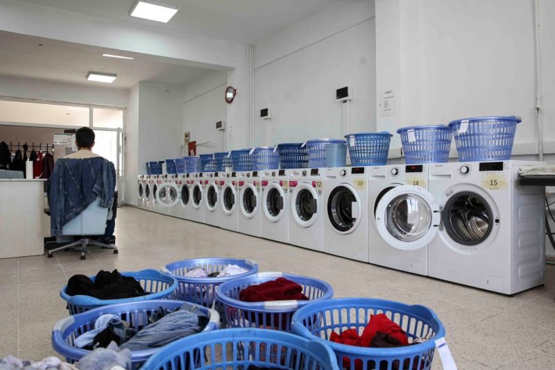 Ankara'da Öğrencilere Ücretsiz Çamaşır Yıkama Hizmeti Devam Ediyor