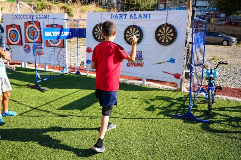 Maltepe'de Yaz Akşamları Spor, Oyun ve Müzikle Şenleniyor
