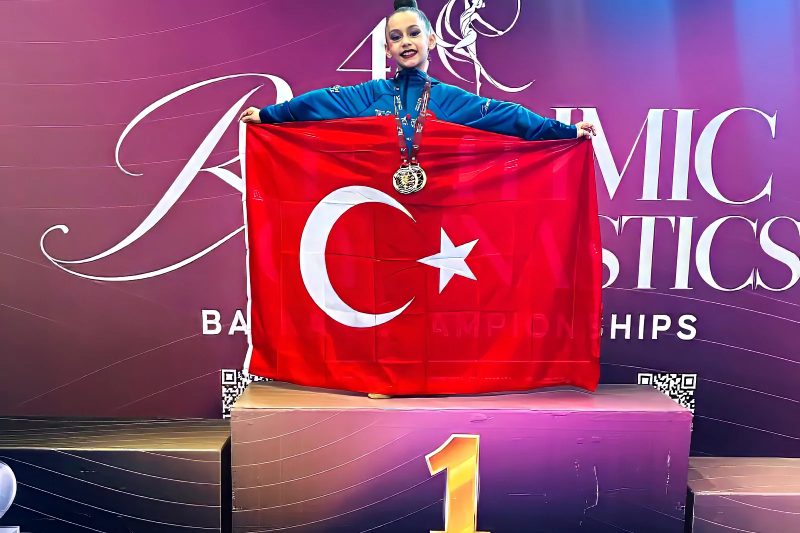 Asel Lina Şahin, Balkan Şampiyonası'nda İki Altın Madalya Kazandı