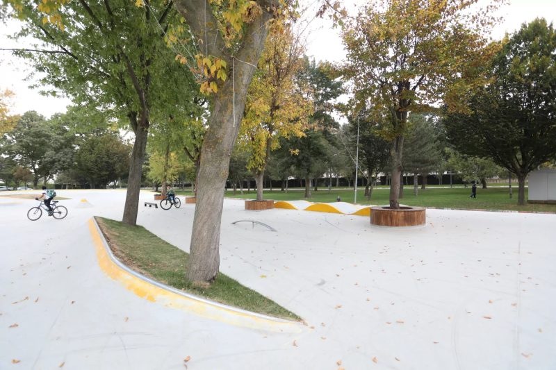 İnegöl'de Yeni Kaykay Parkı İnşaatı Tamamlanmak Üzere