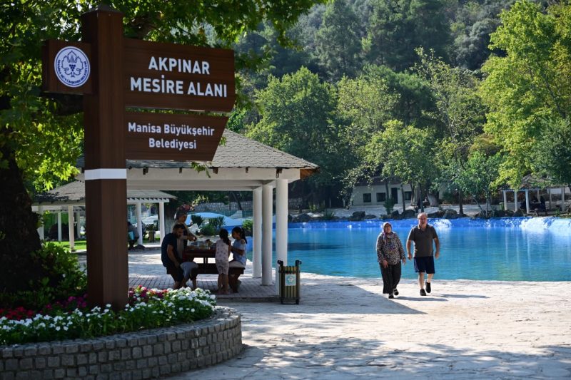 Yenilenen Akpınar Mesire Alanı Hafta Sonunda Yoğun İlgi Gördü