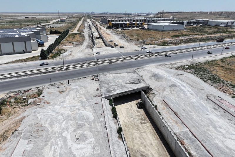 Konya'da Yağmur Suları Deşarjı İçin Keçili Kanalı'nda Islah Çalışmaları Devam Ediyor