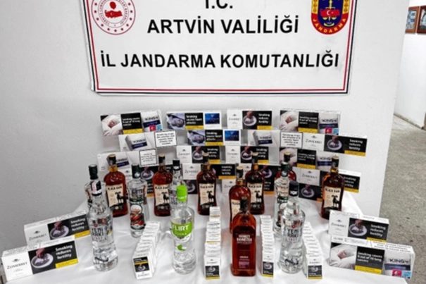 Artvin'de Bir Aylık Kaçakçılık Operasyonunda 10 Gözaltı, Çok Sayıda Kaçak Ürün Ele Geçirildi