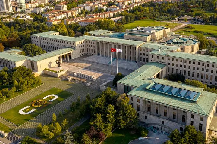 TBMM'de Yeni Haftanın Gündemi: Kızılay Kanunu ve TCMB Başkanı Sunumu