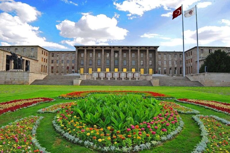 Şehit Yakınları ve Gazilerin Haklarını İyileştiren Kanun Teklifi Meclis'te