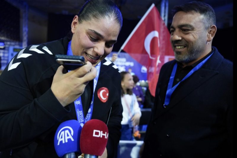 Cumhurbaşkanı Erdoğan'dan Avrupa Şampiyonu Boksör Havvanur Kethüda'ya Kutlama