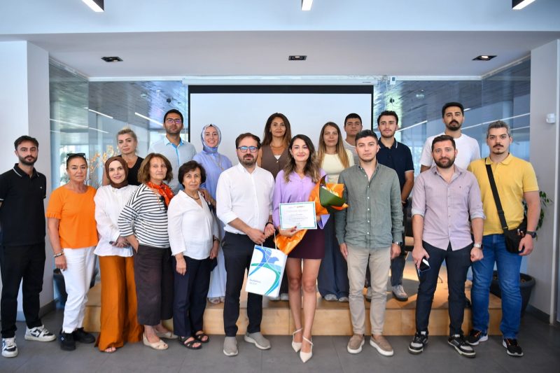 SMART TALKS'ta Geleceğin İletişim Becerileri Masaya Yatırıldı