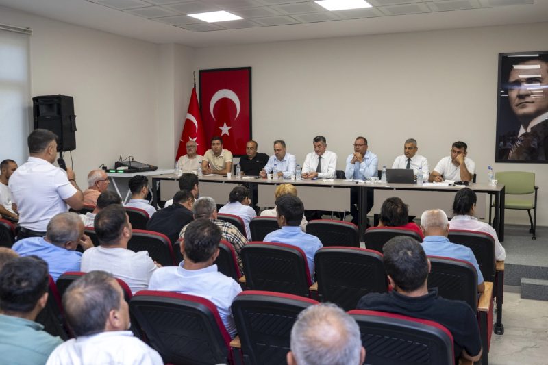 Silifke Muhtarları, Yerel Yöneticilerle Bir Araya Gelerek Talepleri İletti