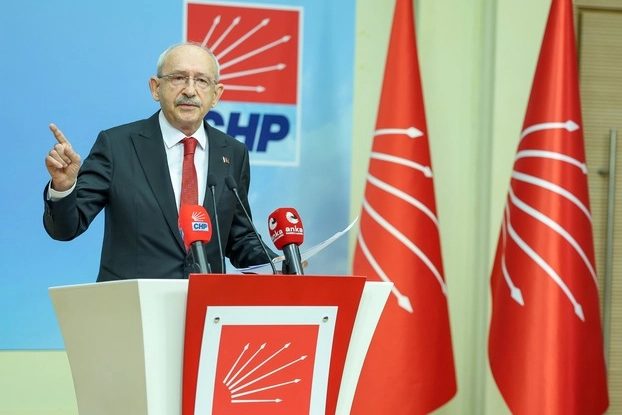Kılıçdaroğlu'ndan İktidara Sert Tepki: "Milletin Emanetini Masa Başı Oyunlarıyla Teslim Etmeyeceğiz"