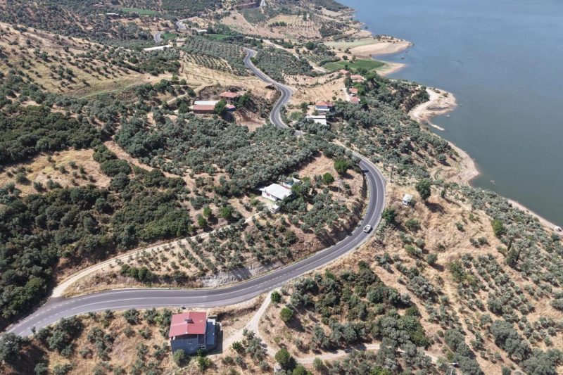 Beydağ'ın Yıllardır Beklediği Karaoba Baraj Yolu Modern Bir Ulaşıma Kavuştu