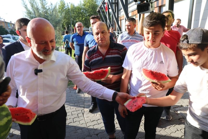 Kocasinan'da Zabıta Denetimleri Aralıksız Sürüyor, Pazar Yerleri Mercek Altında