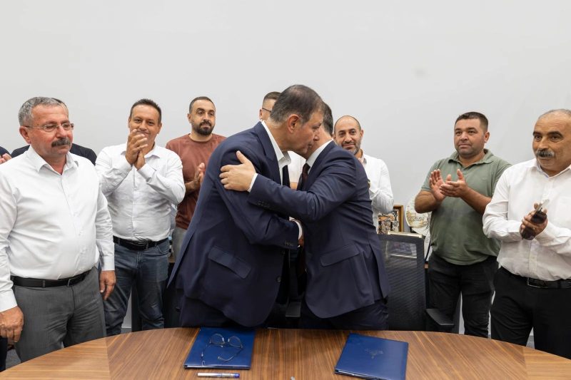 İZBETON'da Toplu İş Sözleşmesi Anlaşmaya Varılması: İlk 6 Ay İçin Yüzde 16,30 Zam