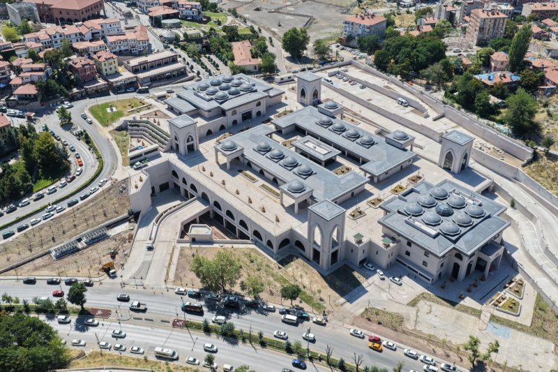Ulus'ta Yeni Dolmuş Durakları 15 Ağustos'ta Faaliyete Geçiyor