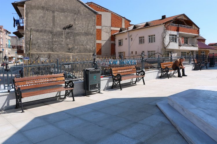 Kocaeli’de cami meydanına estetik dokunuş