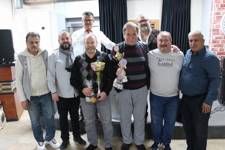 ‘Kanarya Severler’ Karşıyaka’da buluştu